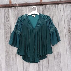 Meadow Rue Anthropologie  Surya Velvet Burnout Top Swing Top Green Womens Sz S